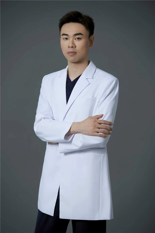 2026杭州医美机构医生介绍——马康：AI睛灵眼如何改写杭州眼整形的技术版图